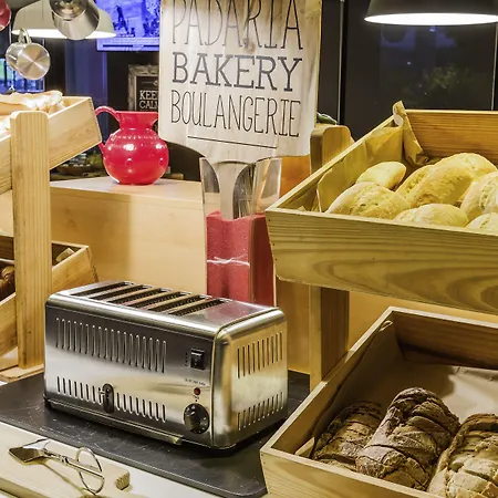 Ibis Porto Sul Europarque 2* Santa Maria da Feira