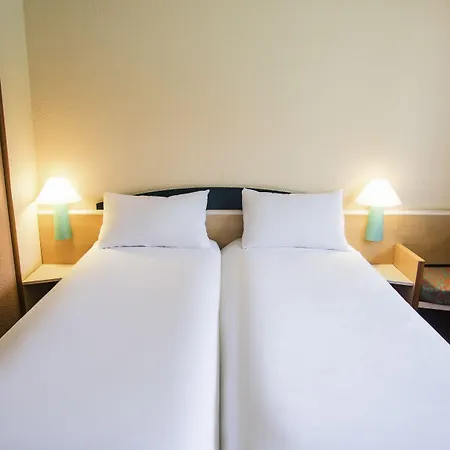 Ibis Porto Sul Europarque Hotel Santa Maria da Feira