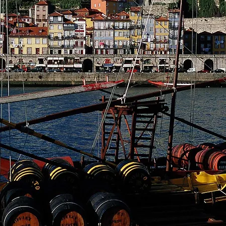 Отель Ibis Porto Sul Europarque 2*