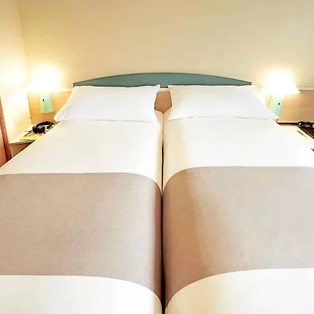 Ibis Porto Sul Europarque Santa Maria da Feira