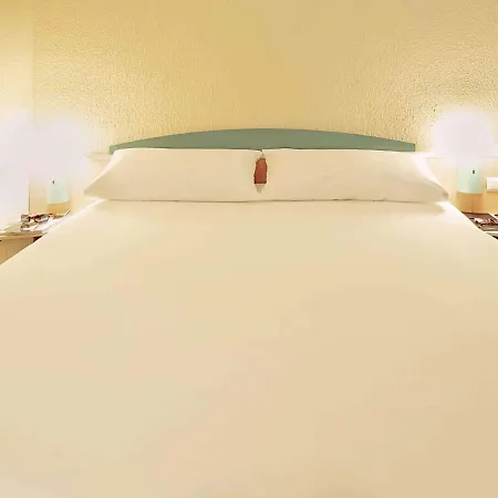Hotell Ibis Porto Sul Europarque 2*