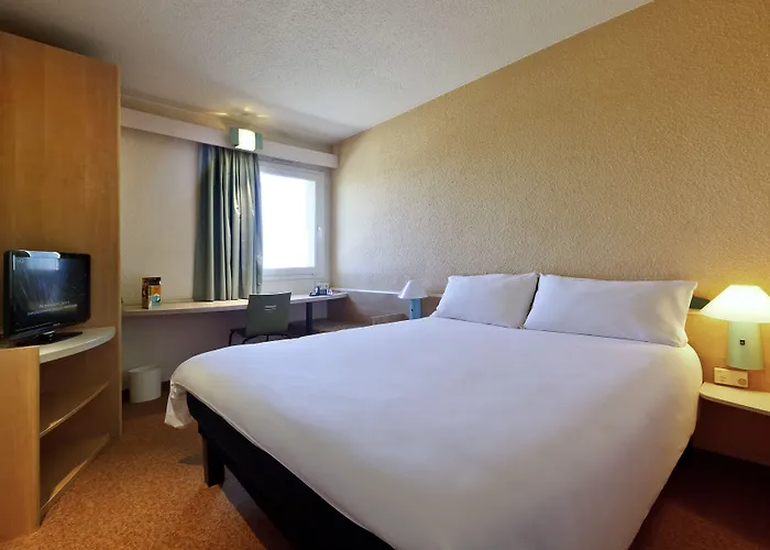 Отель Ibis Porto Sul Europarque