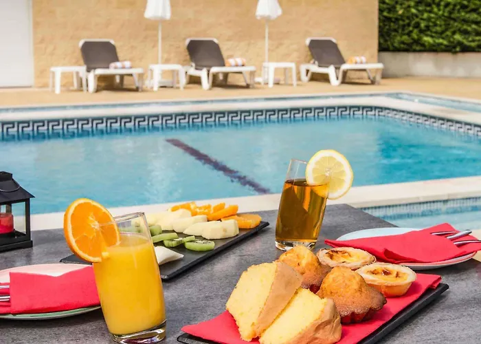 Отель Ibis Porto Sul Europarque 2*